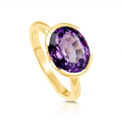 Vesta Ring - Oval Amethyst
