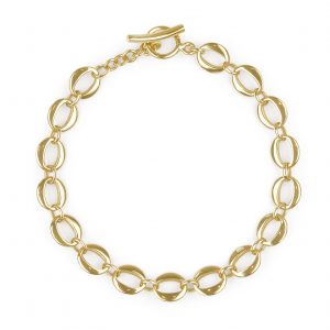 Maya Gold Link Bracelet by KATA Jewellery — handcrafted 9ct gold bracelet with unique shaped links and T-bar clasp, made in Tunbridge Wells.